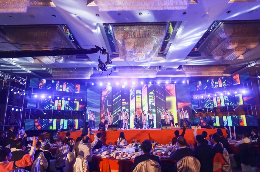 成功的舉辦一場企業年會策劃有哪些流程？