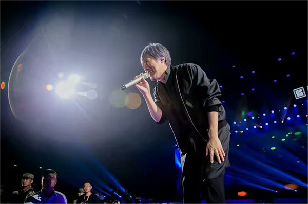 品牌的年會策劃企業(yè)是怎樣實現小型年會策劃？